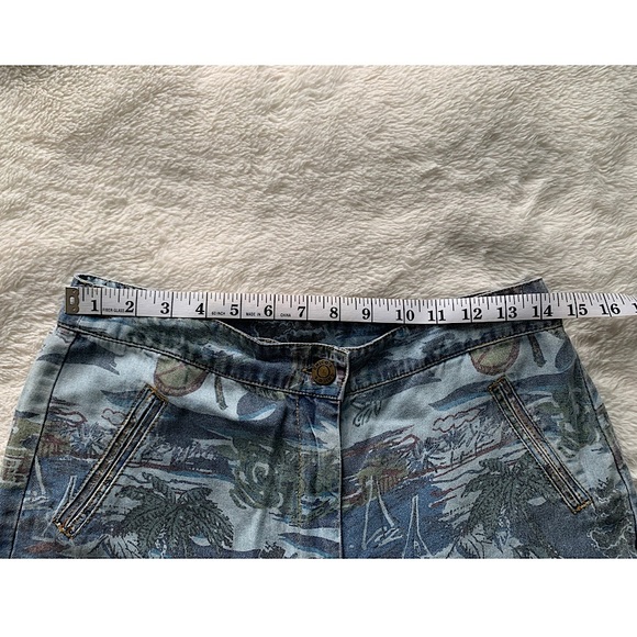 womens Chico’s straight-leg capris - Picture 4 of 8